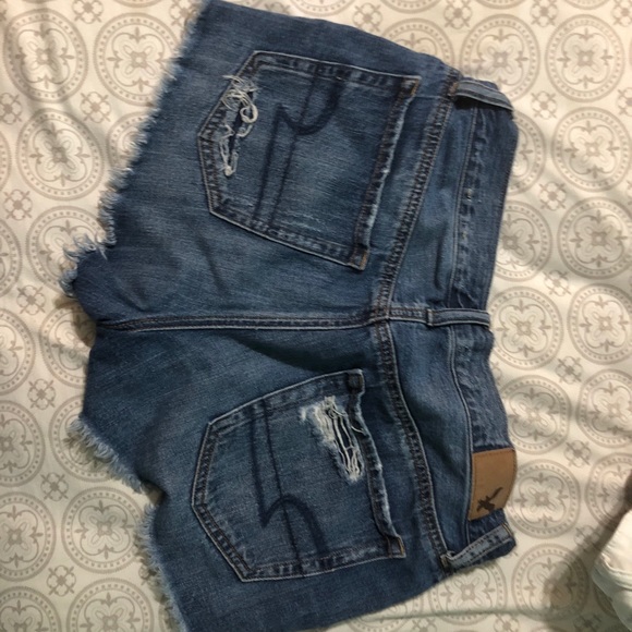 AE distressed shorts - Picture 4 of 4